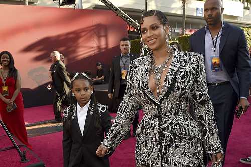 Beyonce and Blue Ivy hit the red carpet in formation for 'The Lion King' Hollywood premiere - theGrio