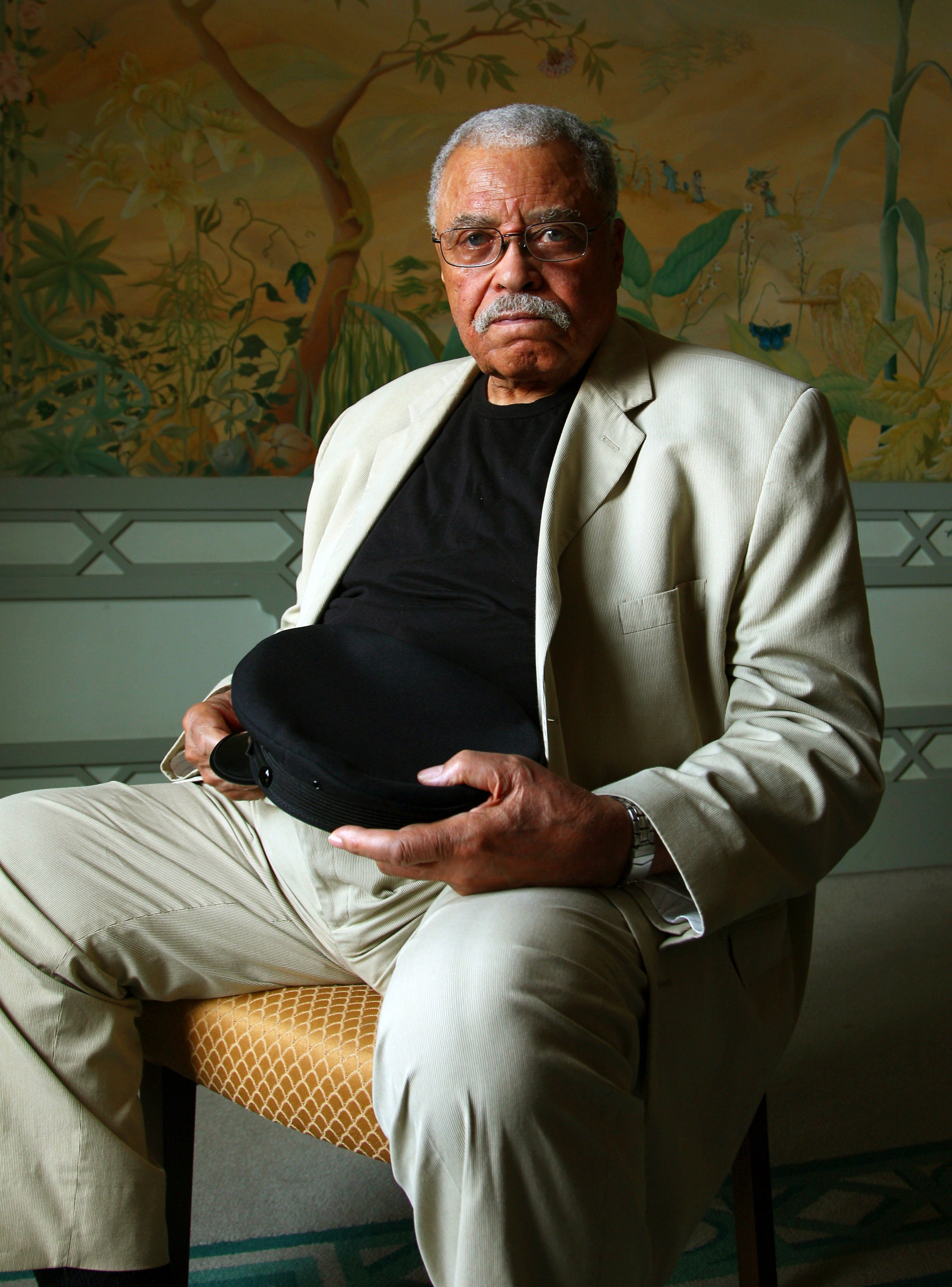 People Are Excited To Hear James Earl Jones' Voice Again In 'Lion King' Remake