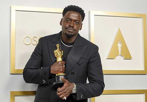 Daniel Kaluuya wins 1st Oscar for 'Judas and the Black Messiah' - TheGrio