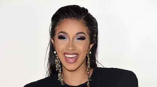 Signature Shade: Tom Ford Gives Cardi B Her Own Lipstick Color—and It Flies Off the Shelves Signature Shade: Tom Ford Gives Cardi B Her Own Lipstick Color—and It Flies Off the Shelves