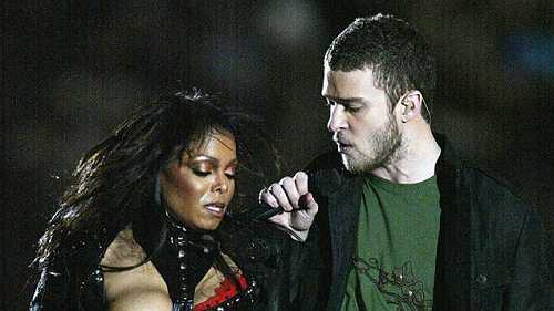 Further Proving Les Moonves Is Trash, He Reportedly Tried to Ruin Janet Jackson’s Career After ’04 Super Bowl