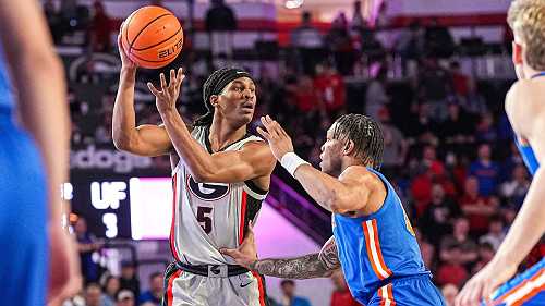 Georgia prevails after No. 3 Florida's comeback