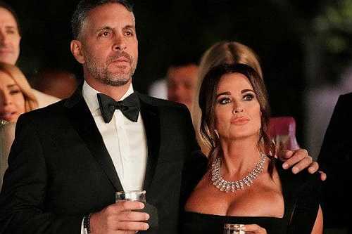 RHOBH’s Mauricio Umansky Says He Still Loves Kyle Richards