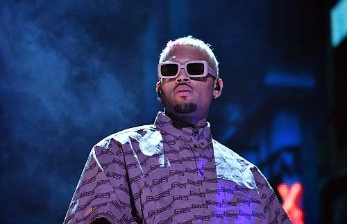 Chris Brown Reportedly Considering Plea Deal in London Assault Case