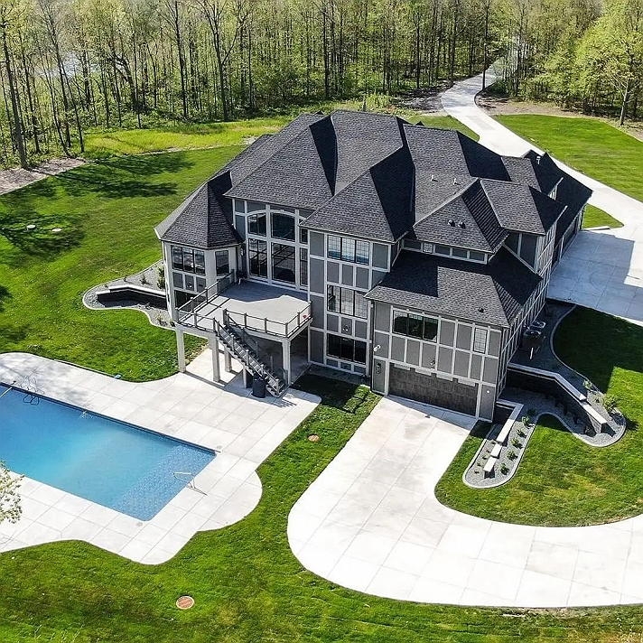 #BillionDollarDreams